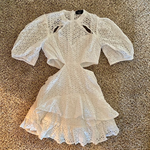 Dress - Picture 2 of 3